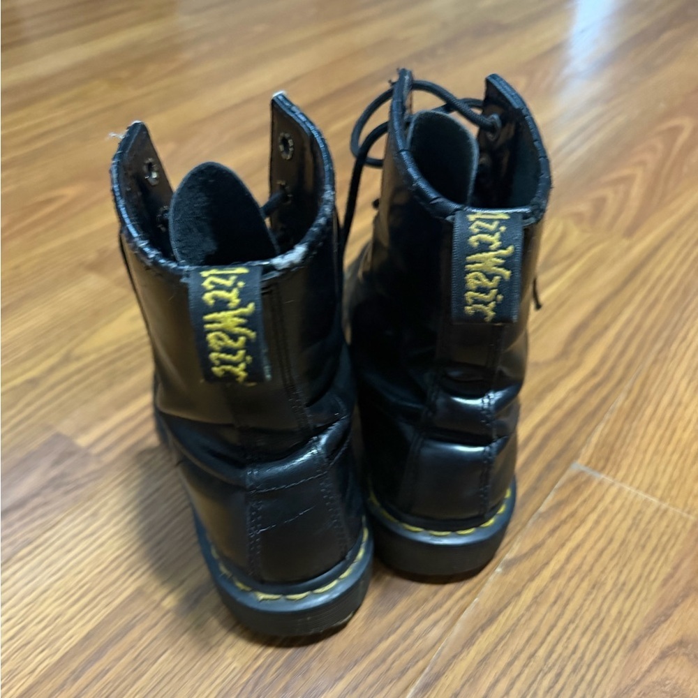 Doc Martins Jarden Black Pisa Leather Boot Women’s Size 6. - Picture 4 of 7